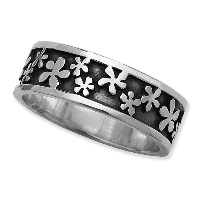 Flower ring by Linda Macdonald Flower ring by Linda Macdonald