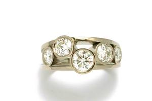 bespoke 3.00ct diamond ring, handmade in 18ct white gold by charmian beaton design (2)