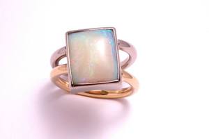 Bespoke opal and 18ct gold ring handmade by charmian beaton design