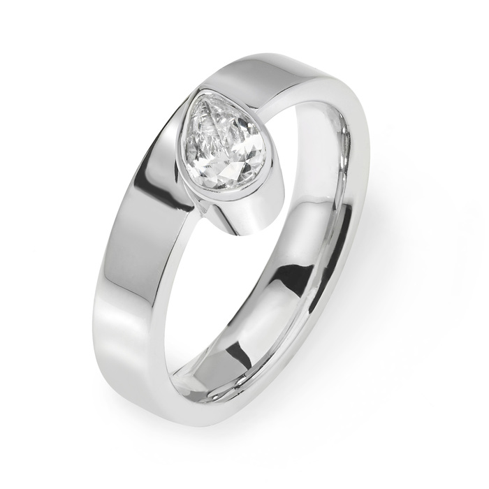 Kyra platinum & diamond engagement ring